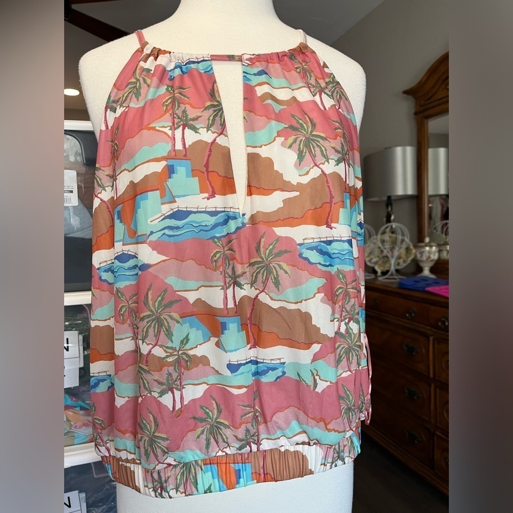 Sleeveless Top